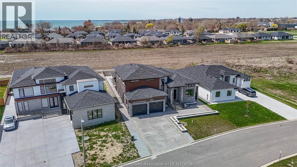 9 Cypress Pointe, Leamington, ON - Outdoor