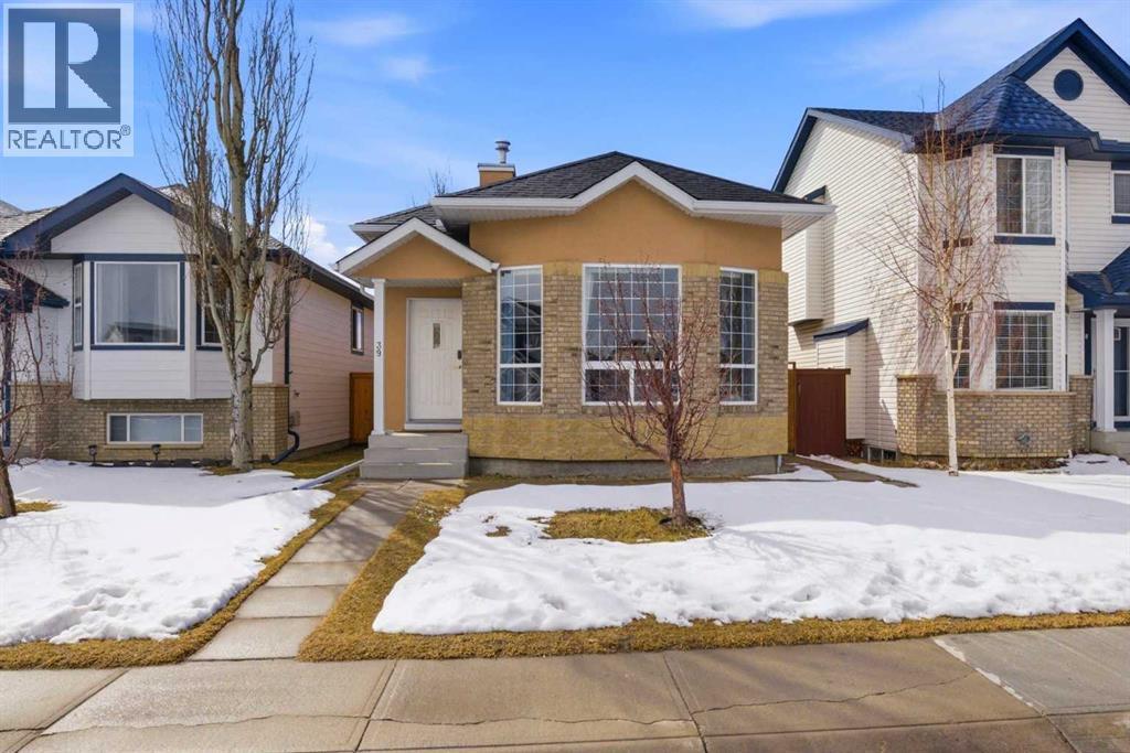 39 Saddlemont Close Ne, Calgary, AB