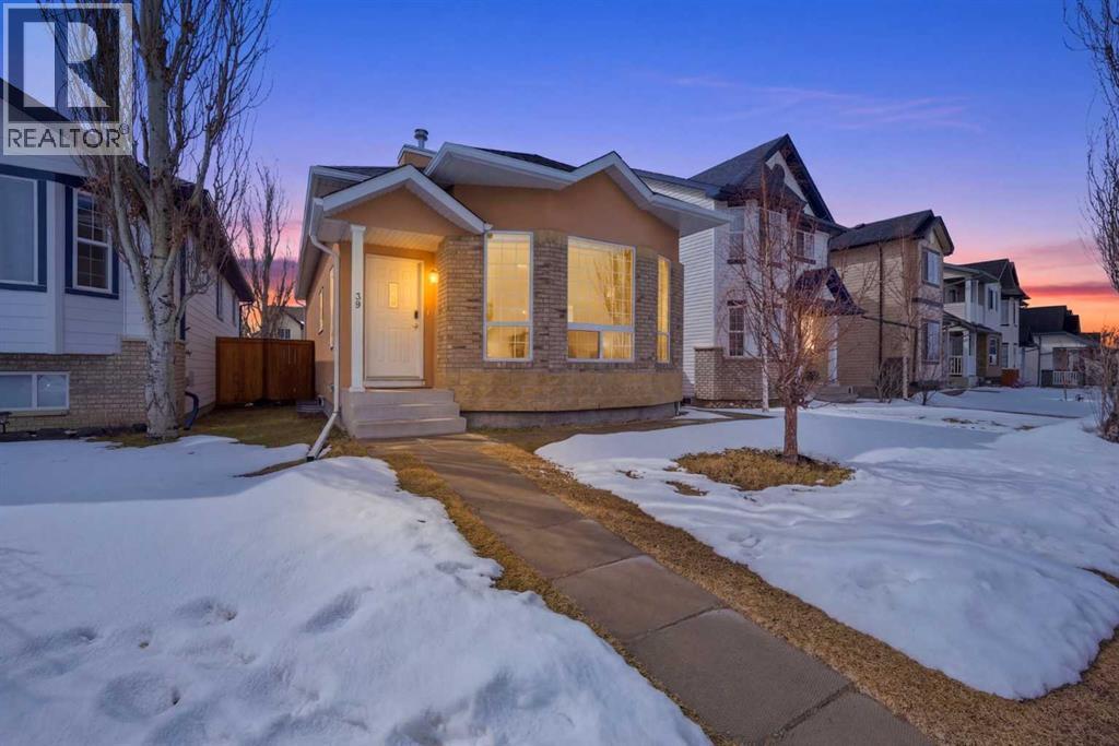 39 Saddlemont Close Ne, Calgary, AB