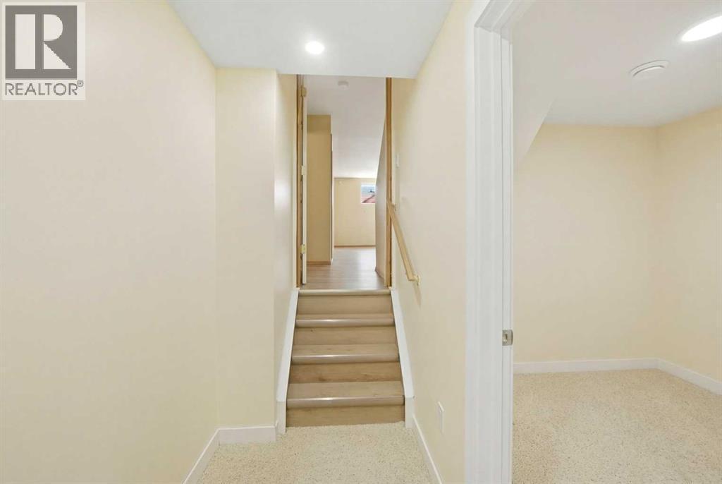 39 Saddlemont Close Ne, Calgary, AB