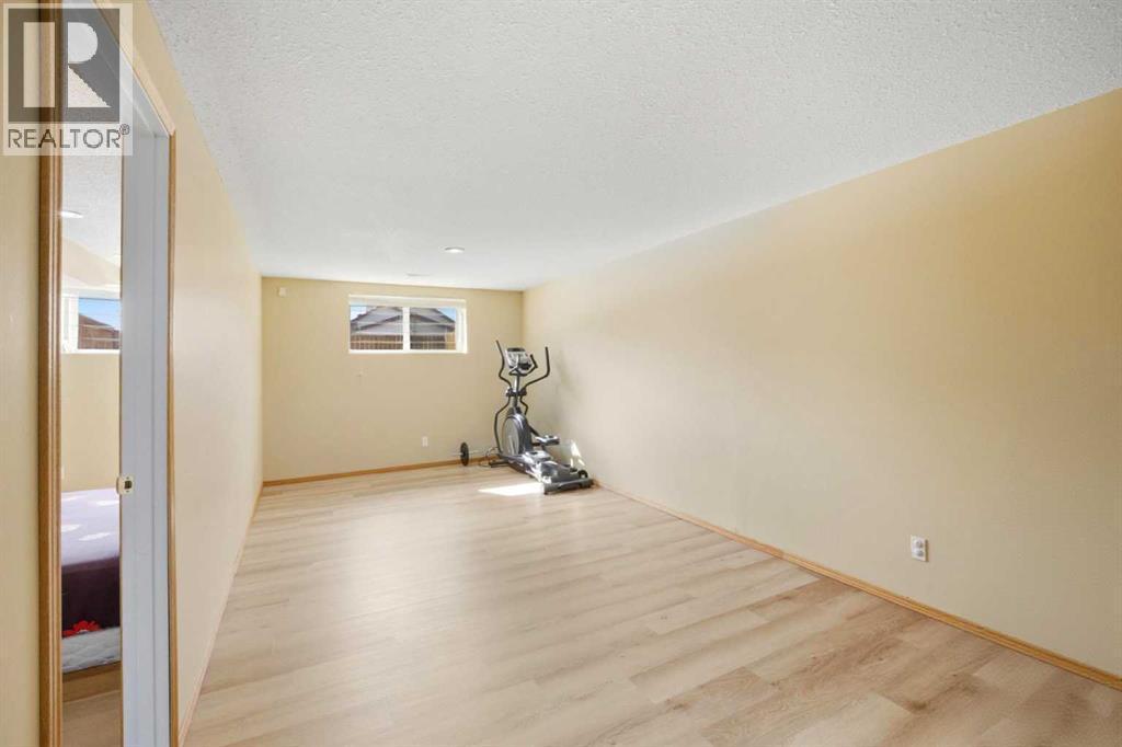 39 Saddlemont Close Ne, Calgary, AB