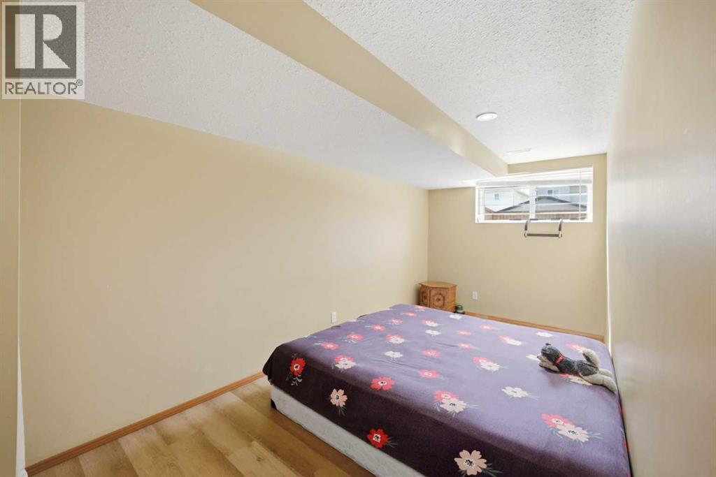 39 Saddlemont Close Ne, Calgary, AB