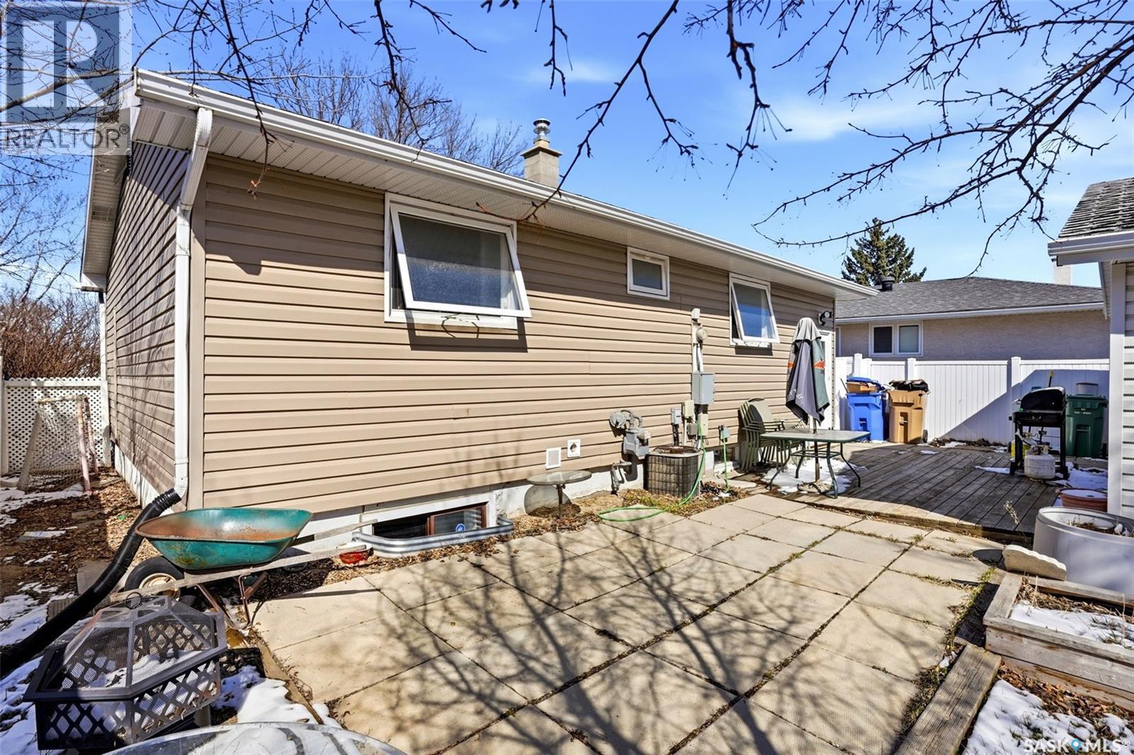87 Carmichael Road, Regina, SK - Outdoor With Deck Patio Veranda With Exterior