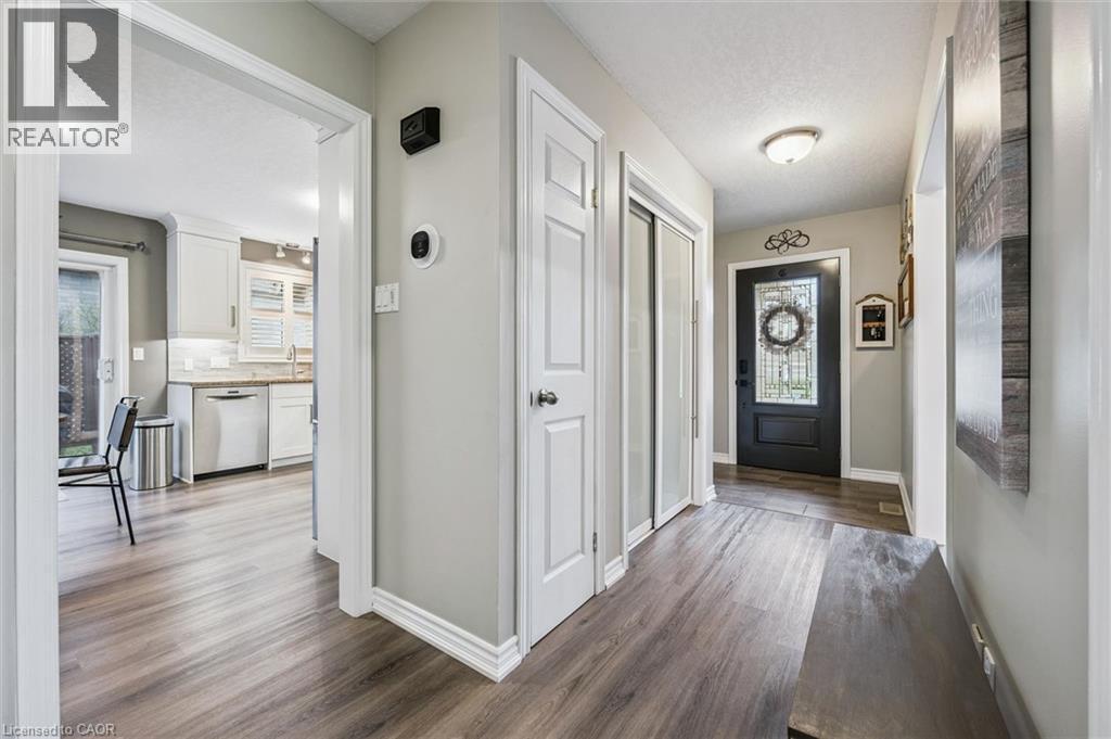 79 Fairlake Drive, Cambridge, ON - Indoor Photo Showing Other Room