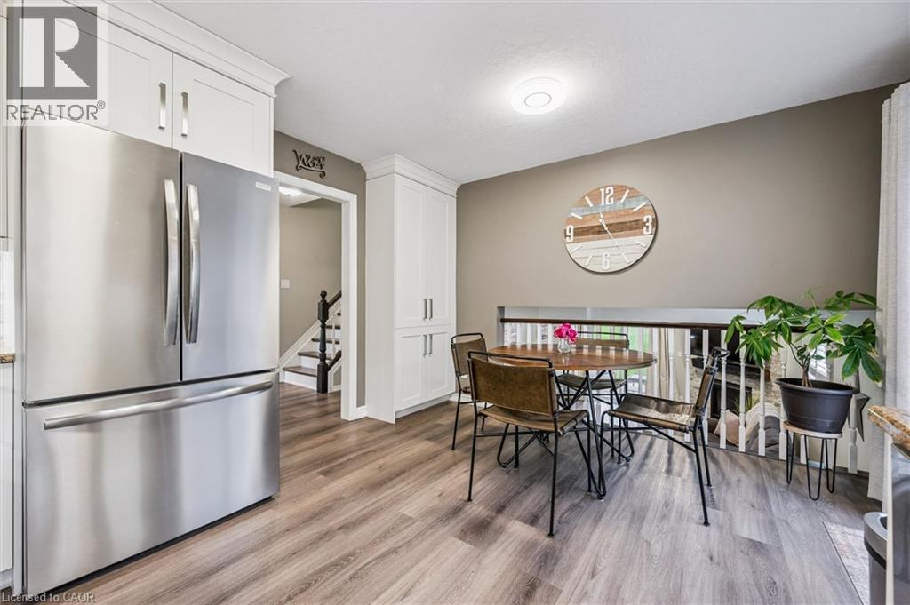 79 Fairlake Drive, Cambridge, ON - Indoor Photo Showing Other Room
