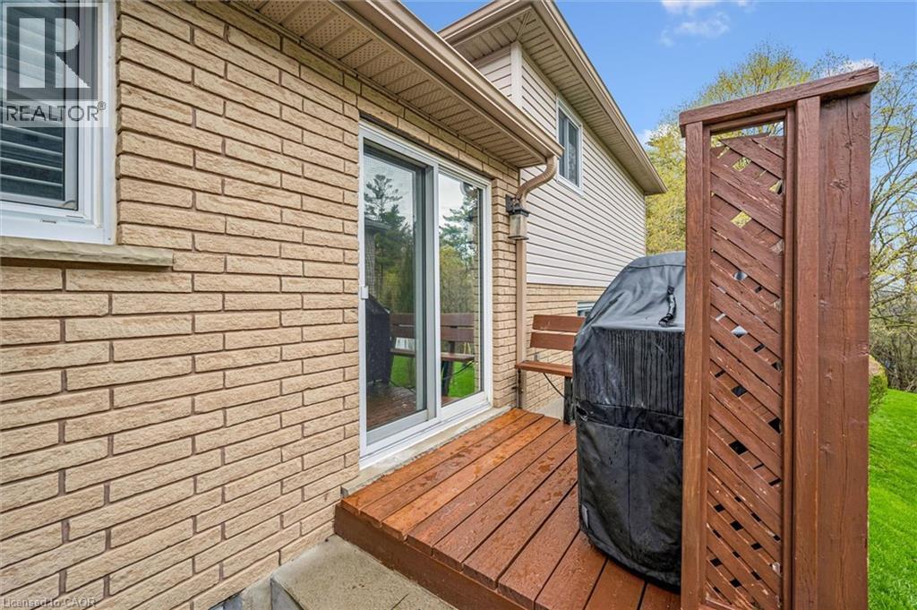 79 Fairlake Drive, Cambridge, ON - Outdoor With Deck Patio Veranda With Exterior