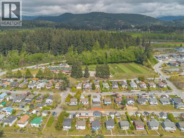 5461 Maple Ave, Powell River, BC - Outdoor With Body Of Water With View