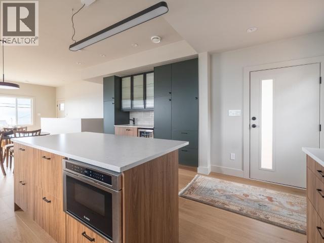 5461 Maple Ave, Powell River, BC - Indoor Photo Showing Other Room