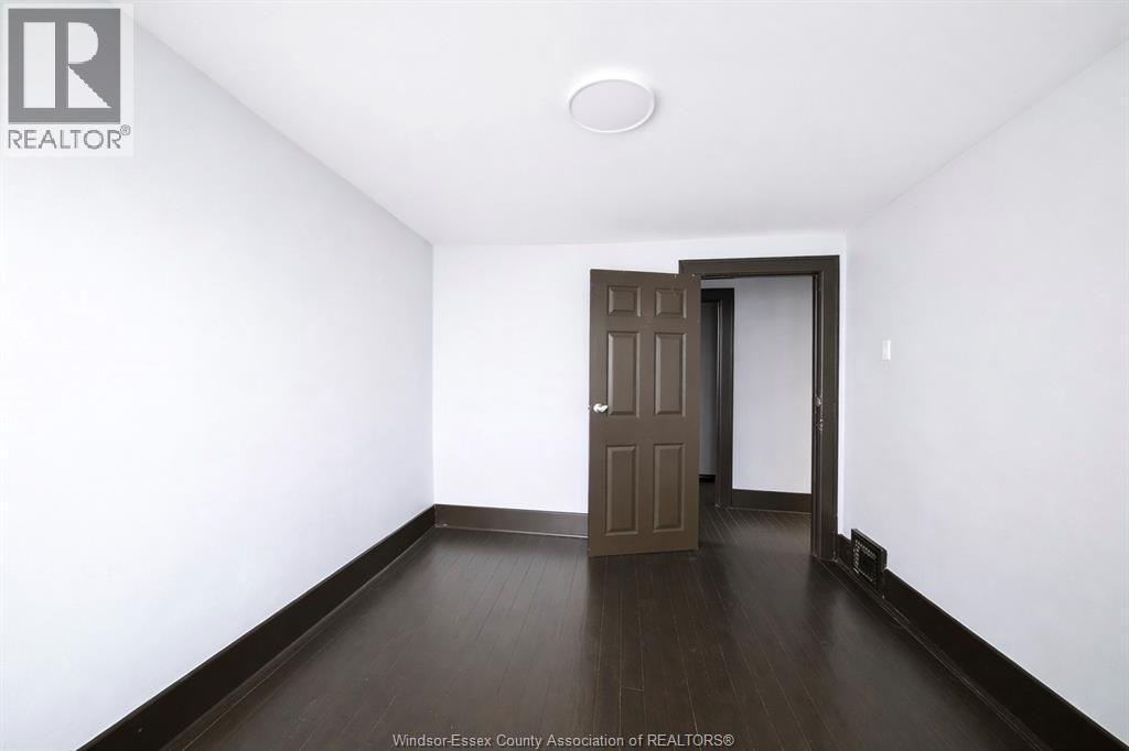 3463 Harris Street, Windsor, ON - Indoor Photo Showing Other Room