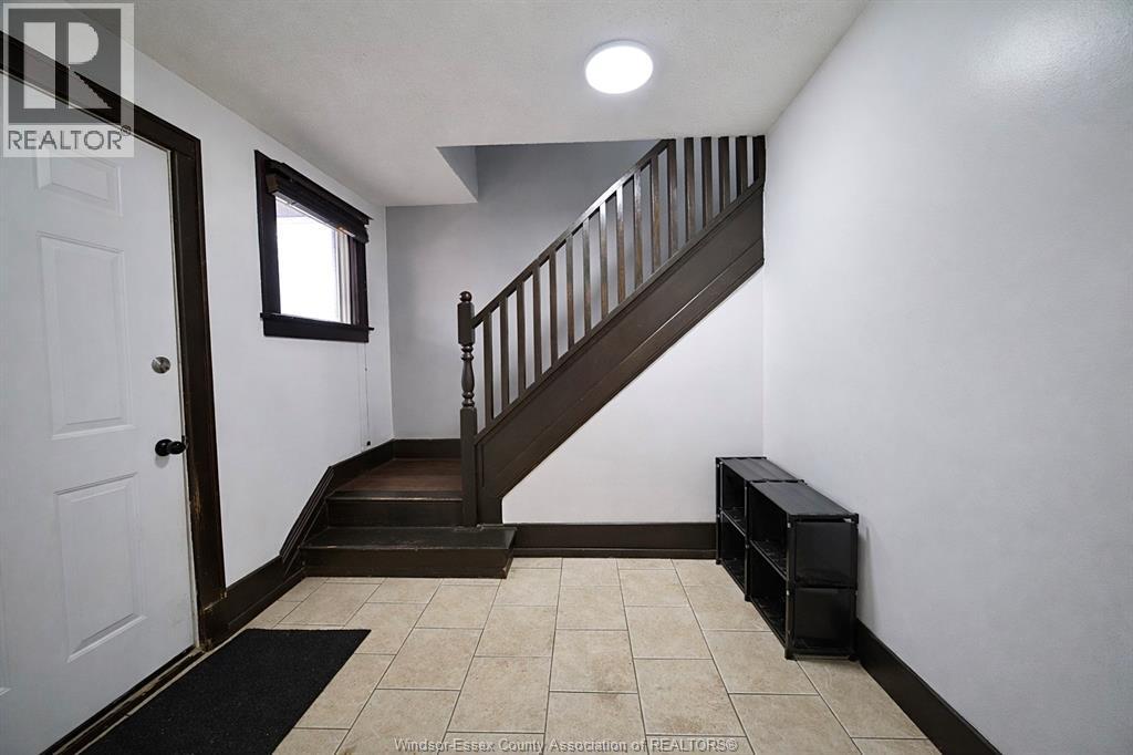 3463 Harris Street, Windsor, ON - Indoor Photo Showing Other Room