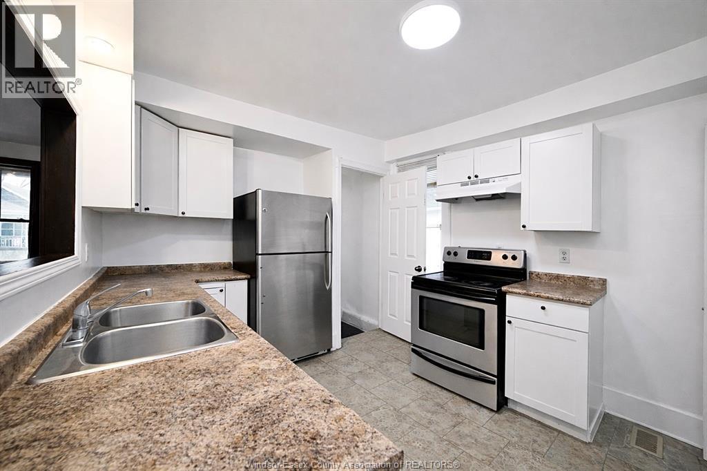 3463 Harris Street, Windsor, ON - Indoor Photo Showing Kitchen With Double Sink
