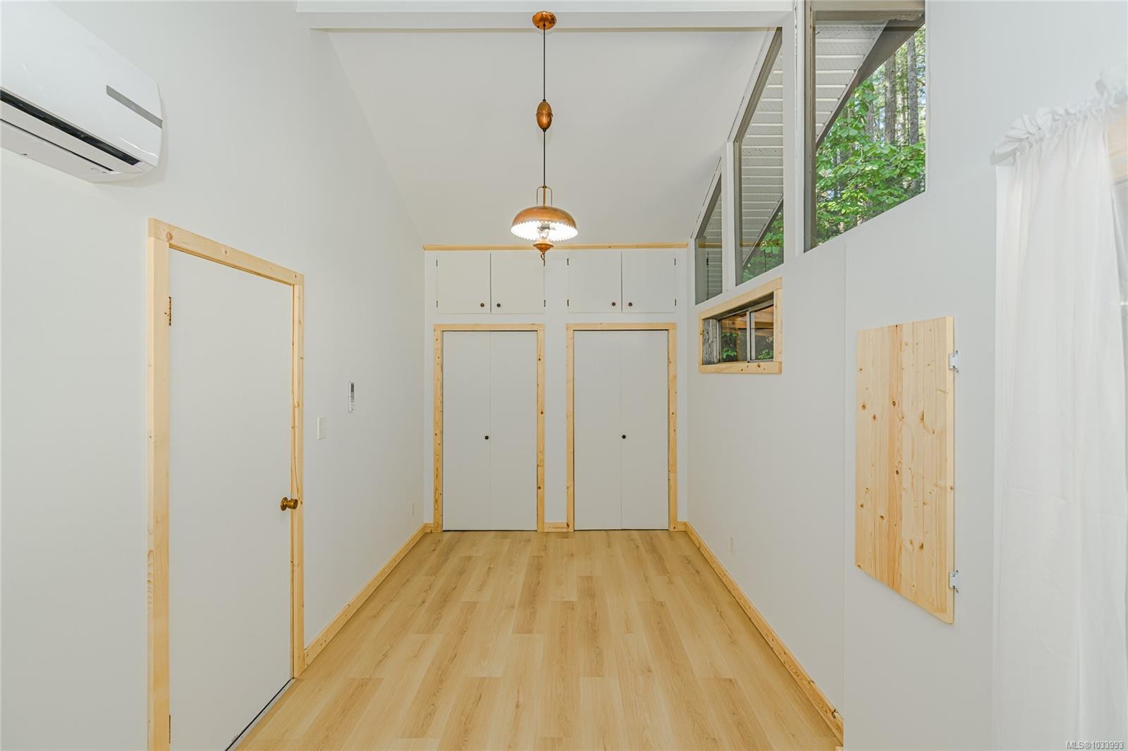 128 Sunset Dr, Salt Spring, BC