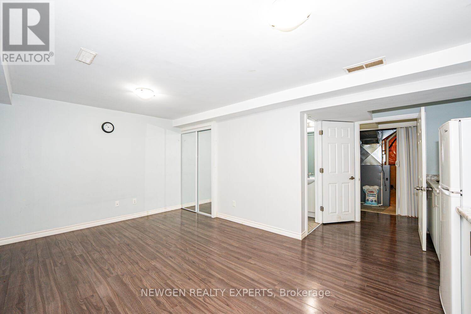 1465 Old Zeller Drive, Kitchener, ON - Indoor Photo Showing Other Room