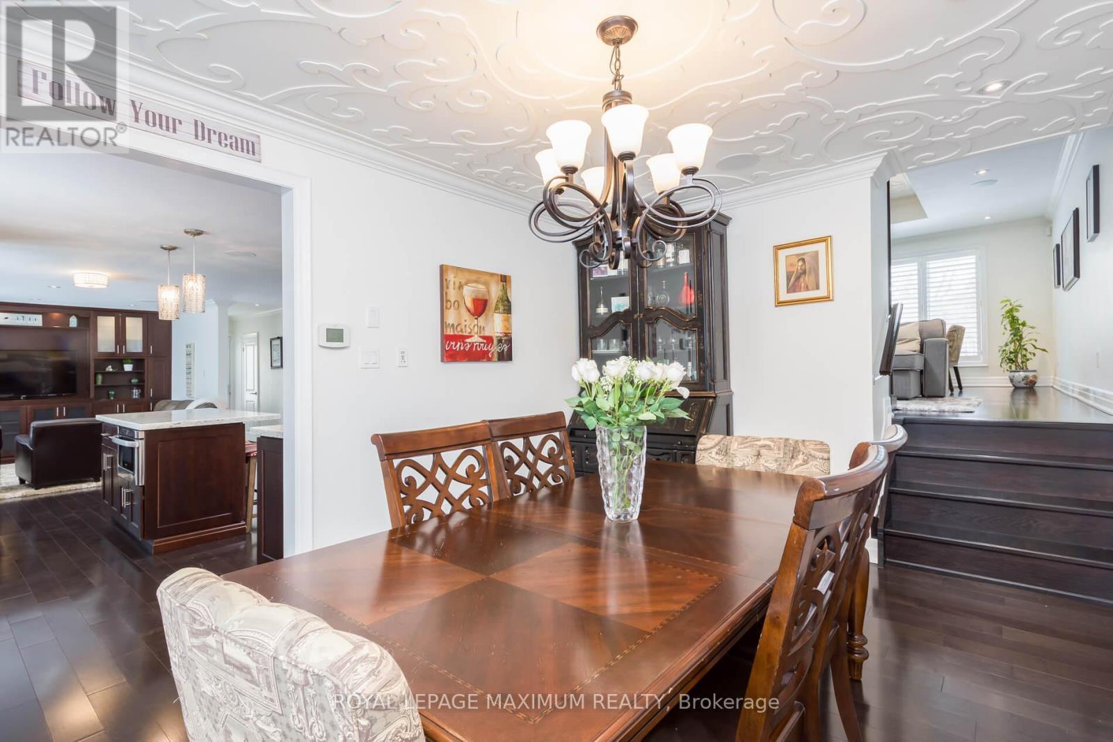 55 Ashmount Crescent, Toronto, ON - Indoor Photo Showing Dining Room