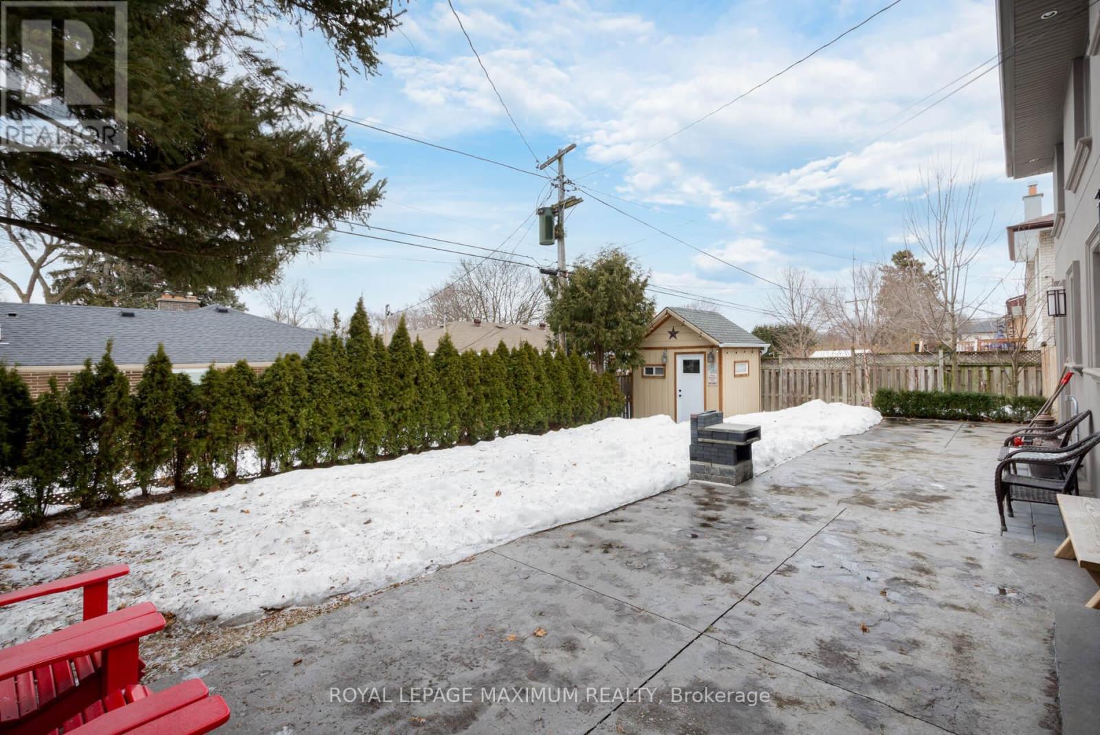 55 Ashmount Crescent, Toronto, ON - Outdoor