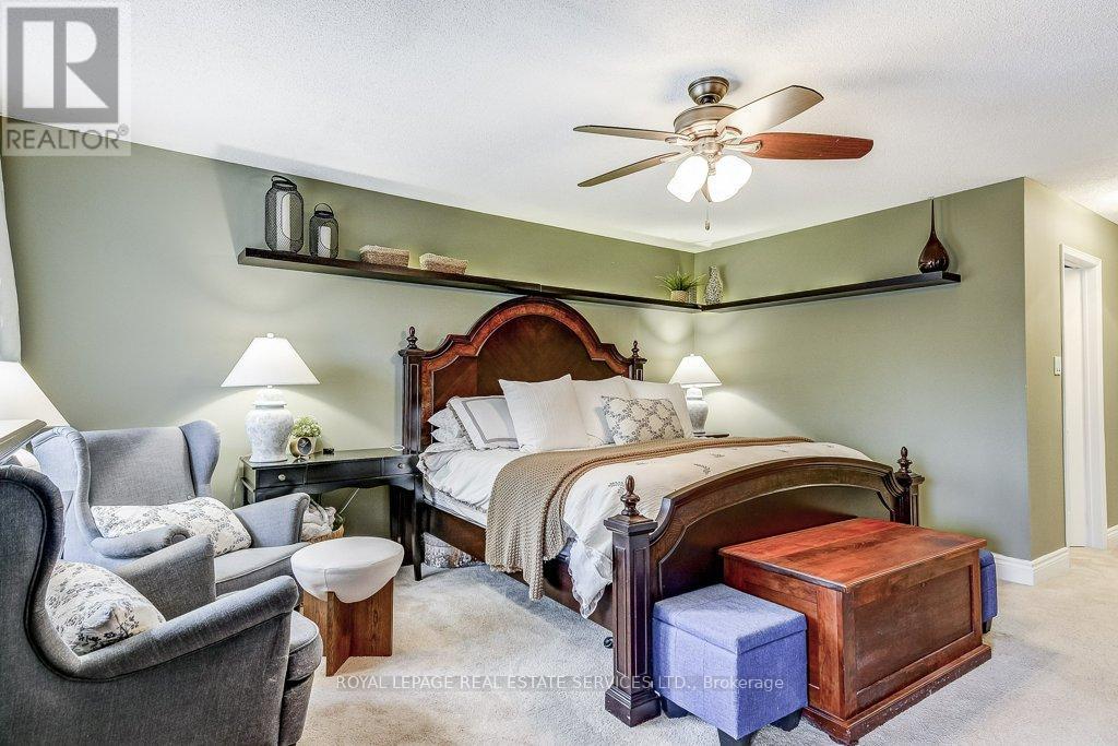 1279 Old English Lane, Oakville, ON - Indoor Photo Showing Bedroom