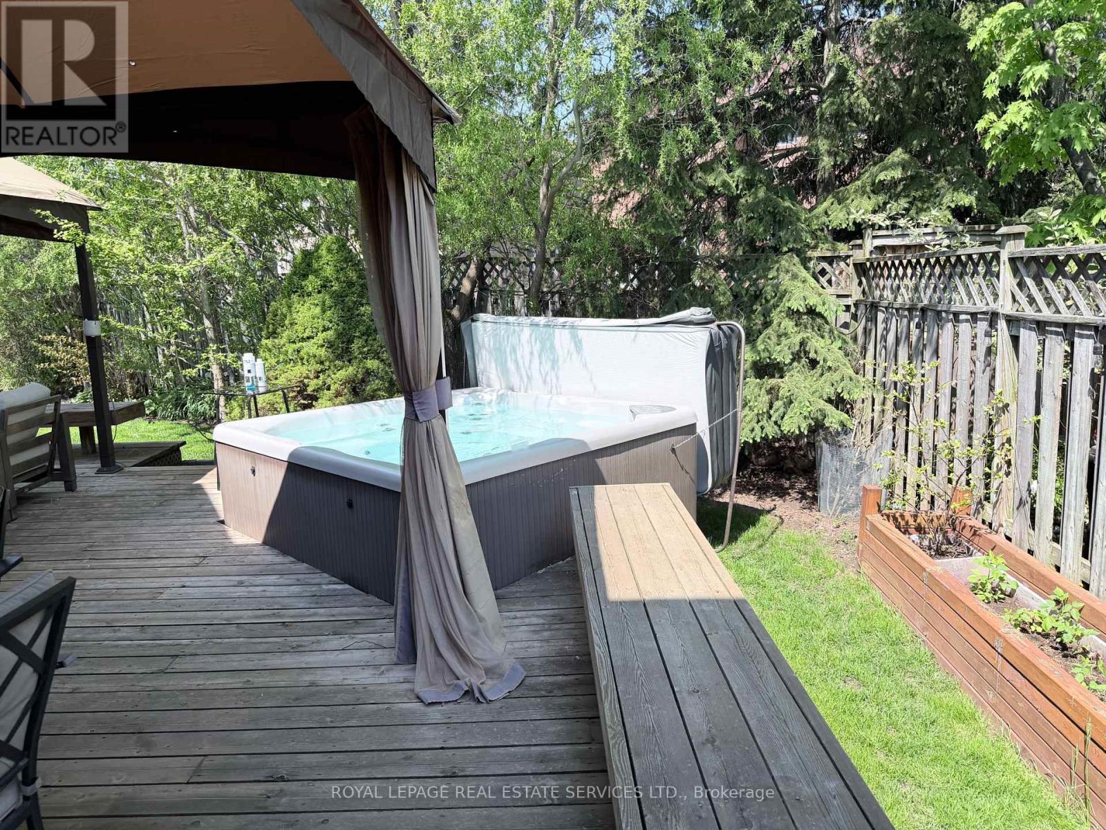 1279 Old English Lane, Oakville, ON - Outdoor With Deck Patio Veranda