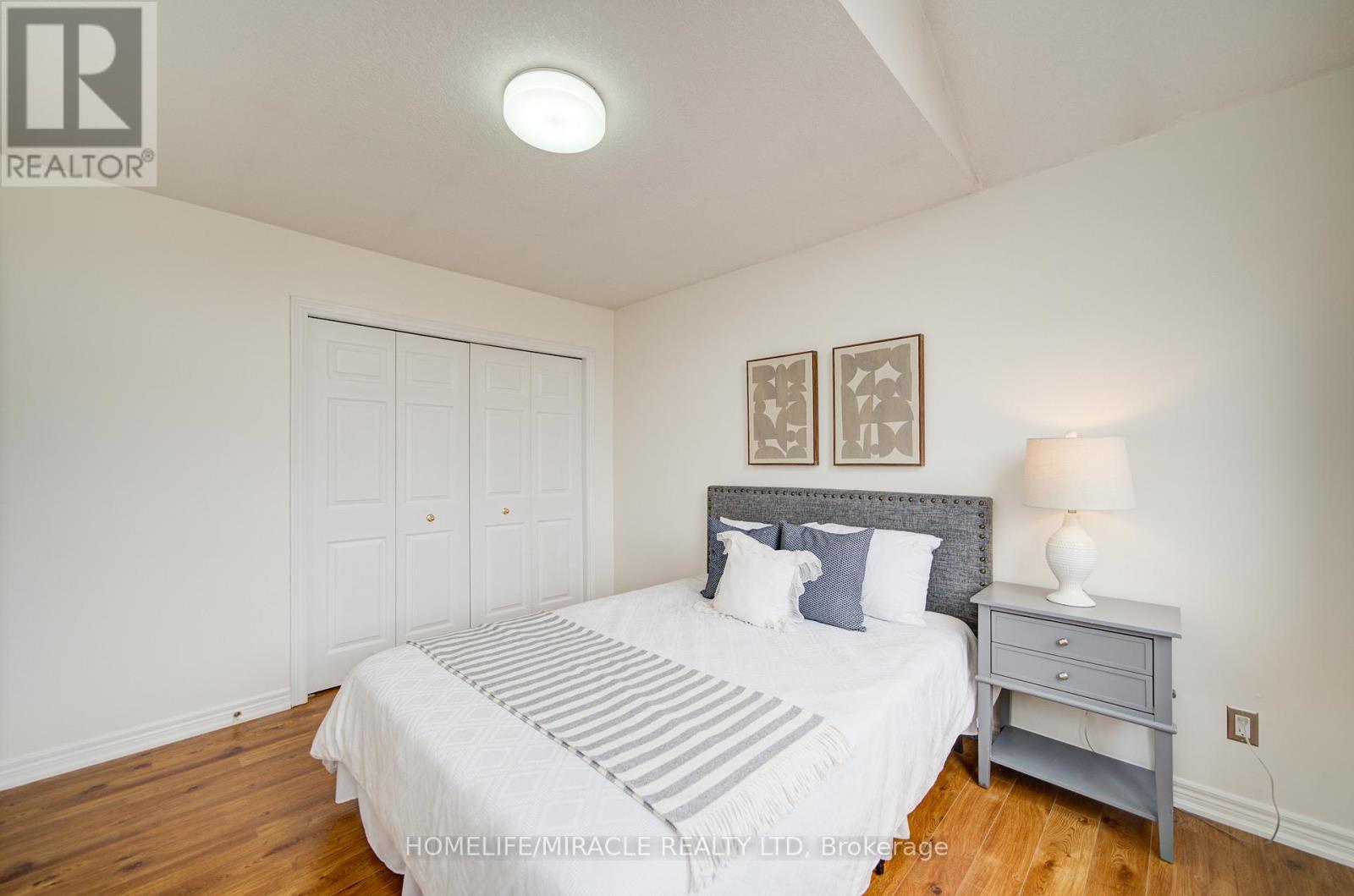 55 Mcfarlane Drive, Cambridge, ON - Indoor Photo Showing Bedroom