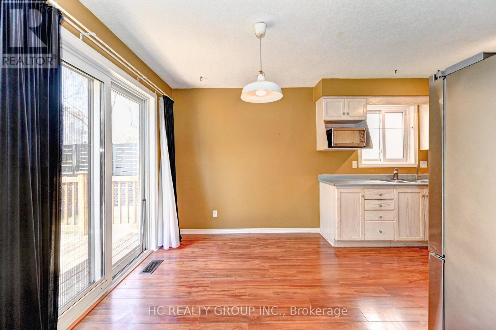 271 Resurrection Drive, Kitchener, ON - Indoor