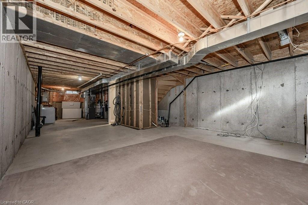 3542 Fowler Court, Burlington, ON - Indoor Photo Showing Basement