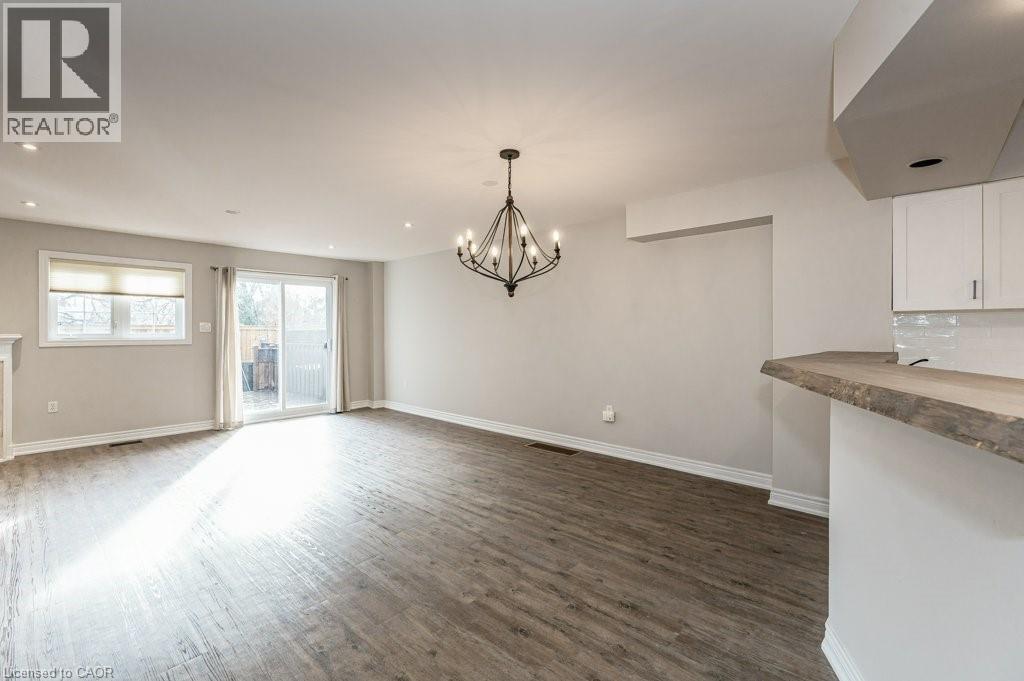 3542 Fowler Court, Burlington, ON - Indoor With Fireplace