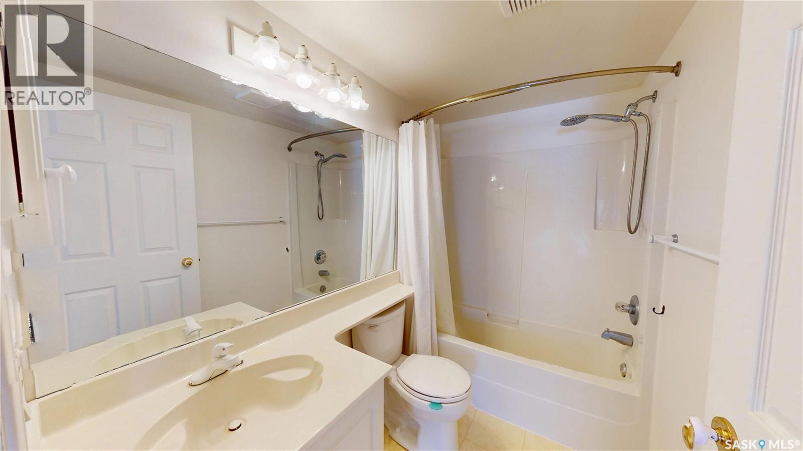 107 435 Main Street, Saskatoon, SK - Indoor Photo Showing Bathroom