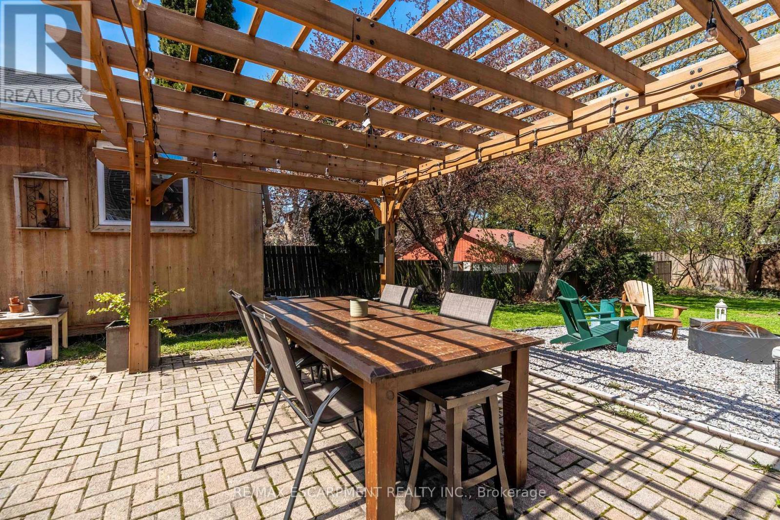 203 Wood Street E, Hamilton, ON - Outdoor With Deck Patio Veranda