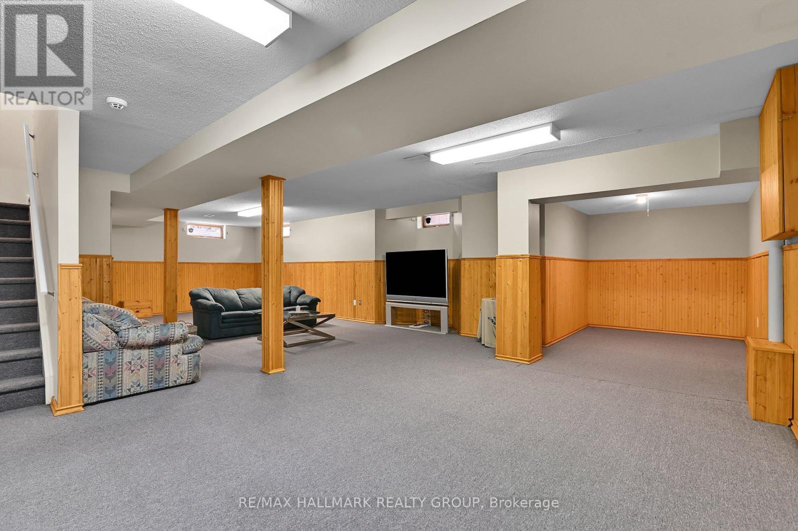 Basement / Media Room - 21 Hime Crescent, Ottawa, ON - Indoor Photo Showing Other Room