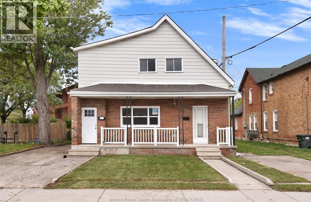 736 University East Unit# 1, Windsor, ON - Outdoor With Deck Patio Veranda