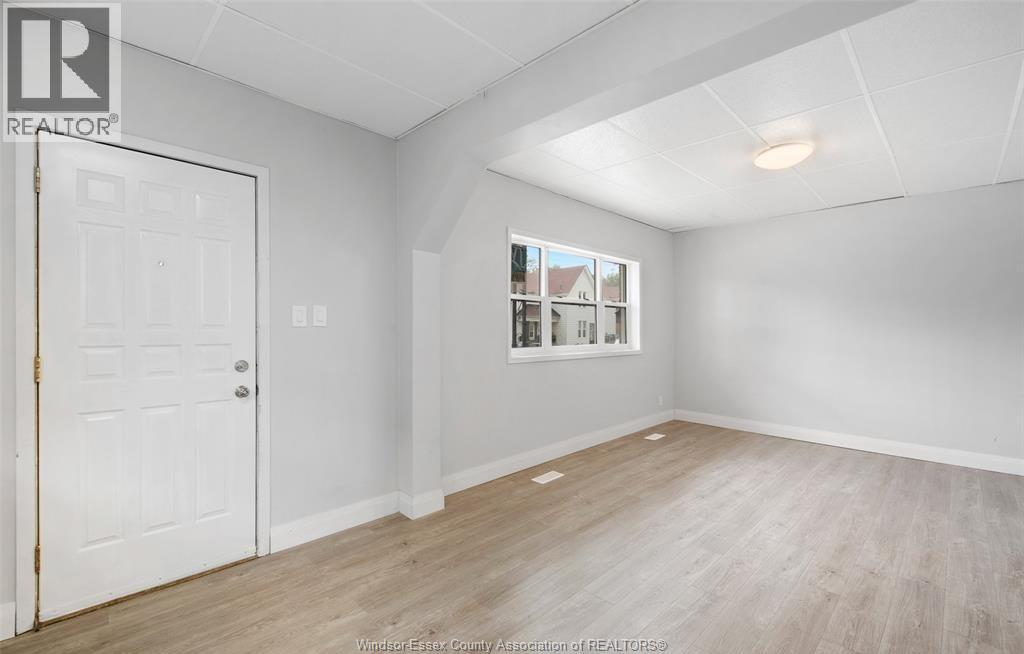 736 University East Unit# 1, Windsor, ON - Indoor Photo Showing Other Room