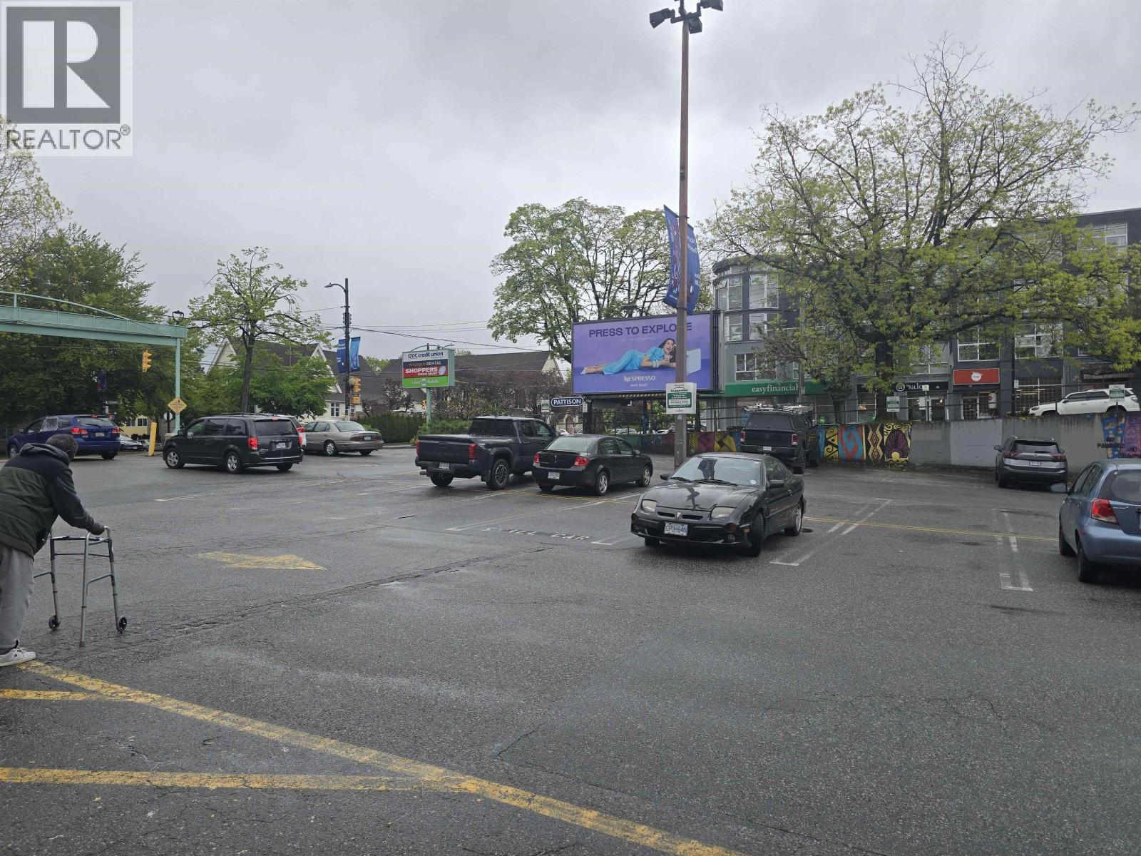 124 370 E Broadway, Vancouver, BC