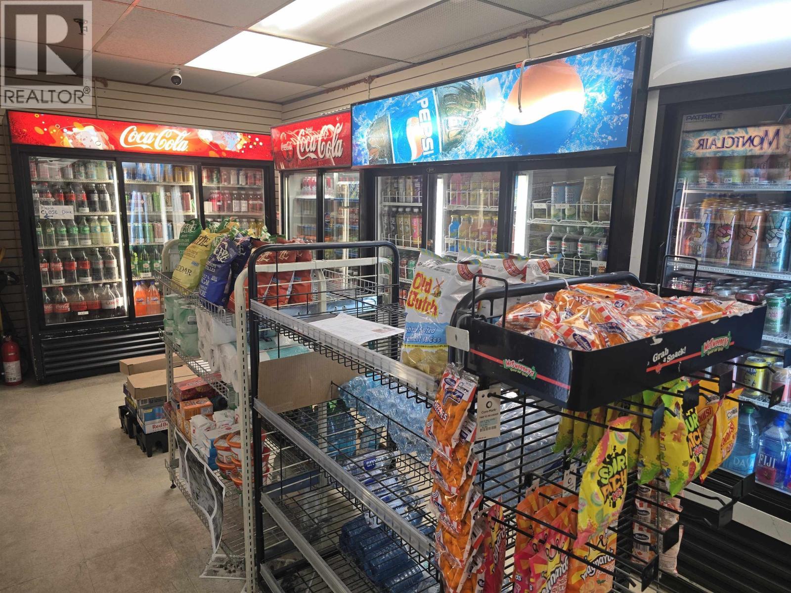 124 370 E Broadway, Vancouver, BC