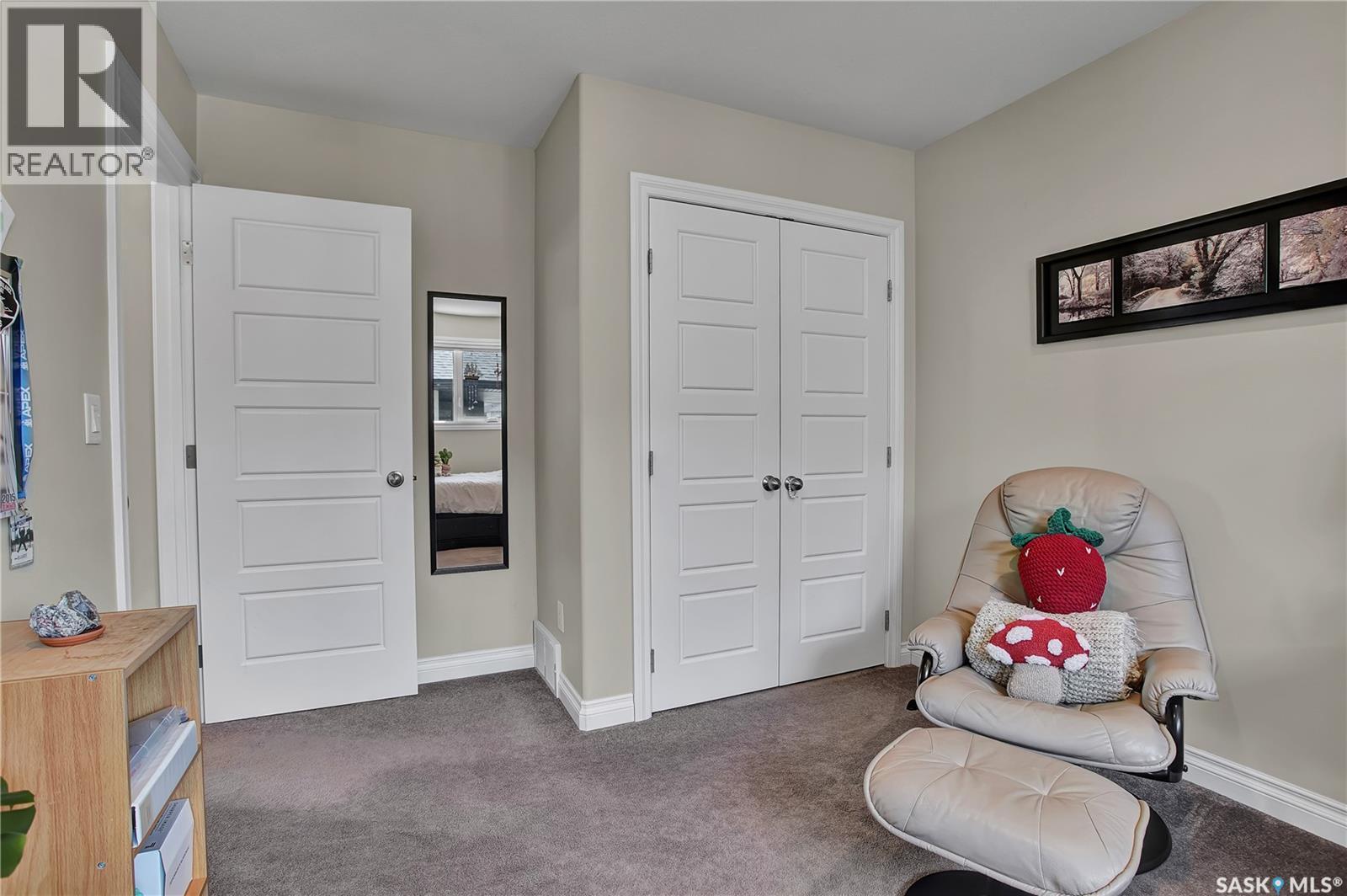 803 Salloum Crescent, Saskatoon, SK - Indoor