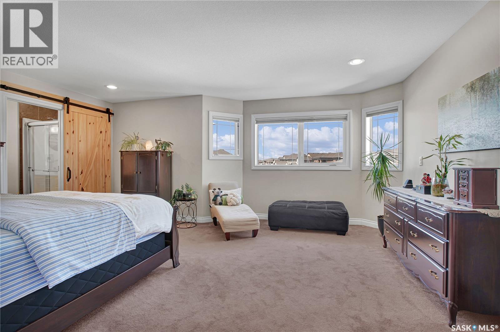 803 Salloum Crescent, Saskatoon, SK - Indoor Photo Showing Bedroom