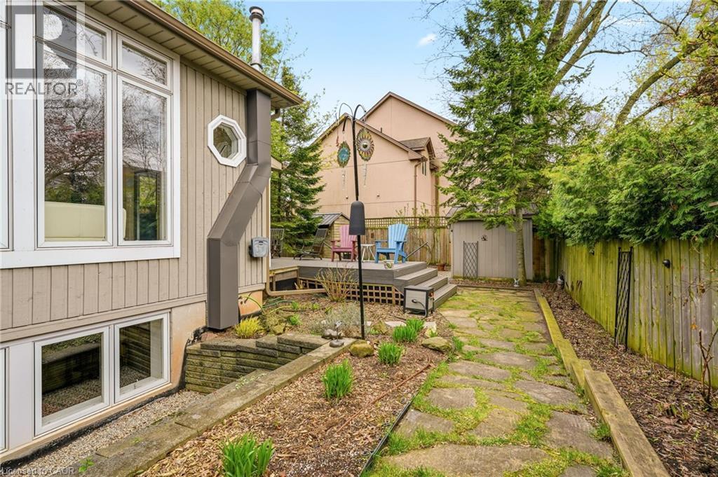 2116 Caroline Street, Burlington, ON - Outdoor With Exterior