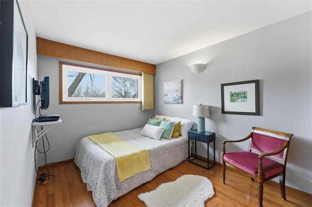 4 Windermere Bay, Winnipeg, MB