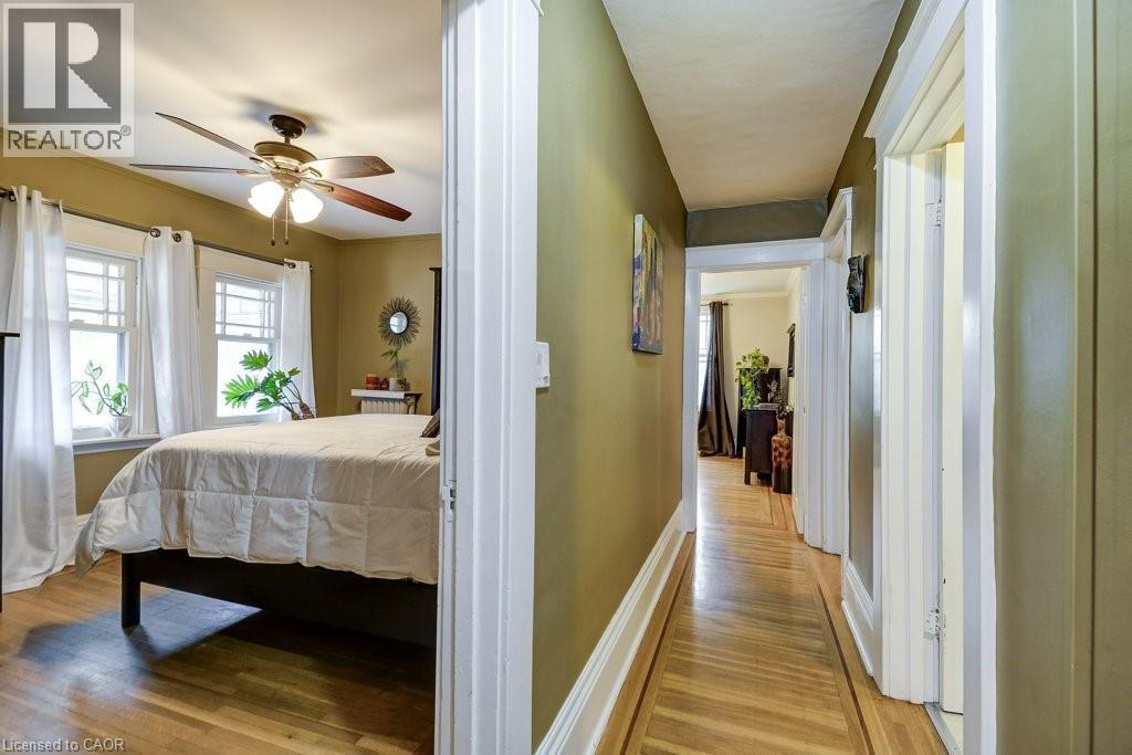 46 Sherman Avenue S, Hamilton, ON - Indoor Photo Showing Other Room