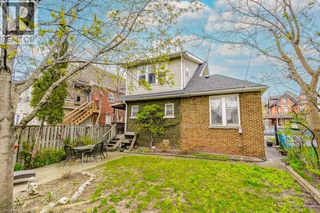 46 Sherman Avenue S, Hamilton, ON - Outdoor