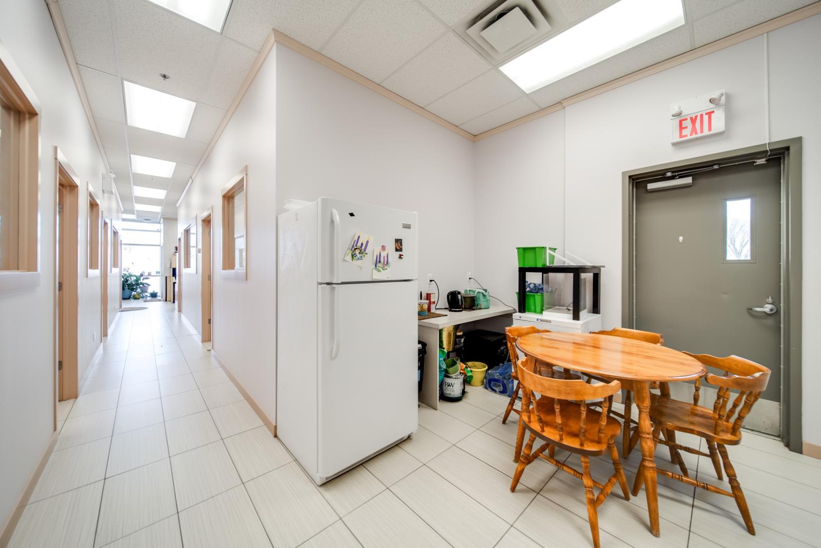 16632 71 Street, Edmonton, AB