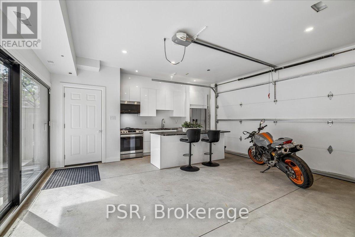 40 Stanley Avenue, Hamilton, ON - Indoor Photo Showing Garage