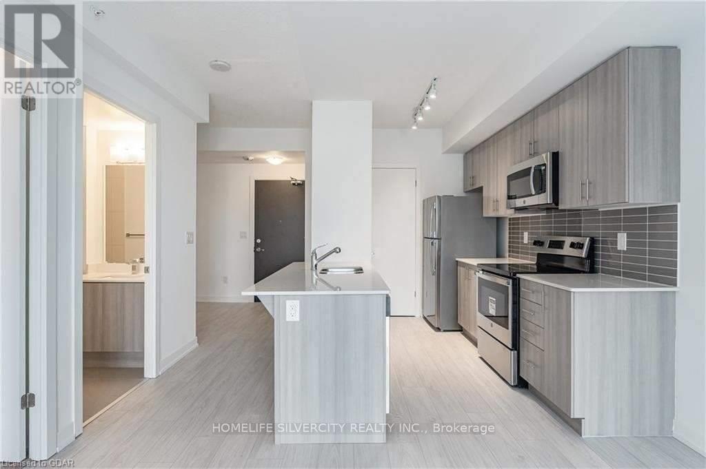312 - 550 North Service Road, Grimsby, ON - Indoor Photo Showing Kitchen
