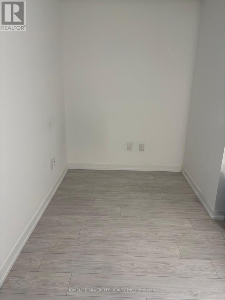 312 - 550 North Service Road, Grimsby, ON - Indoor Photo Showing Other Room