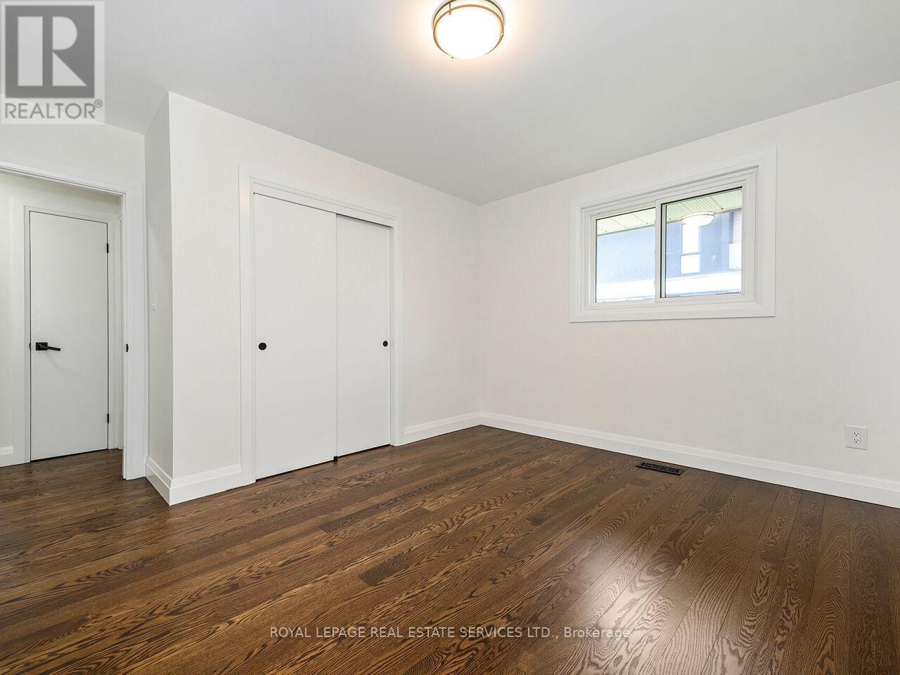 873 Sixth Street, Mississauga, ON - Indoor Photo Showing Other Room