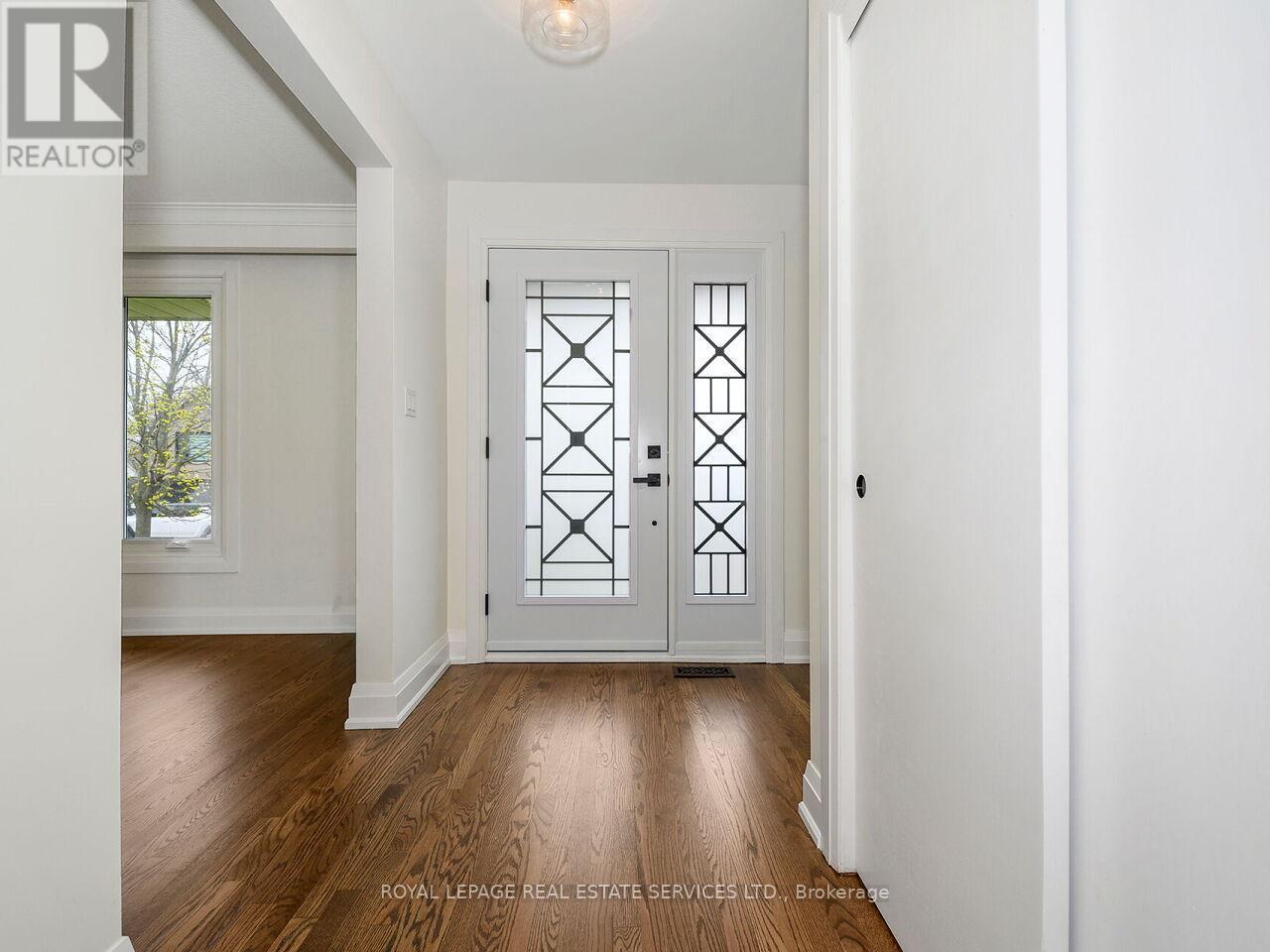 873 Sixth Street, Mississauga, ON - Indoor Photo Showing Other Room