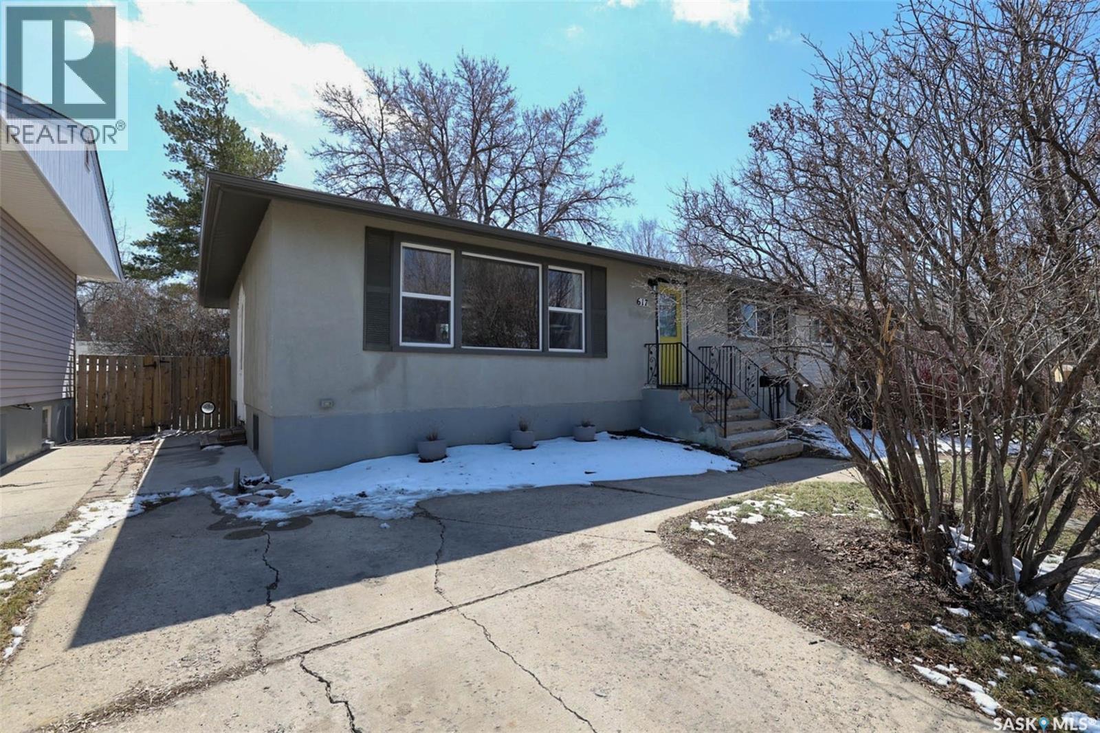 617 Mullin Avenue E, Regina, SK - Outdoor