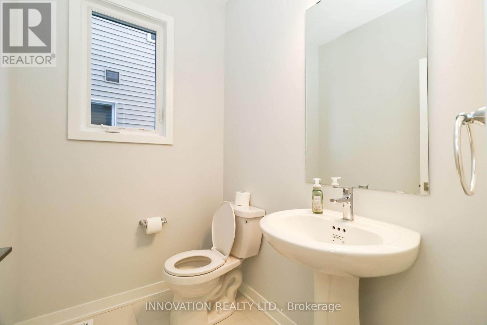 1033 Elixir Place, Ottawa, ON - Indoor Photo Showing Bathroom