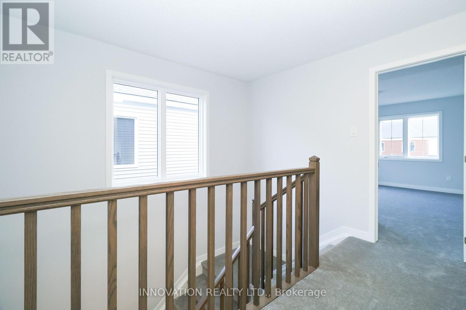 1033 Elixir Place, Ottawa, ON - Indoor Photo Showing Other Room