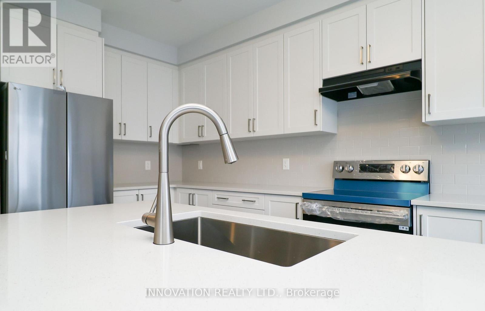 1033 Elixir Place, Ottawa, ON - Indoor Photo Showing Kitchen