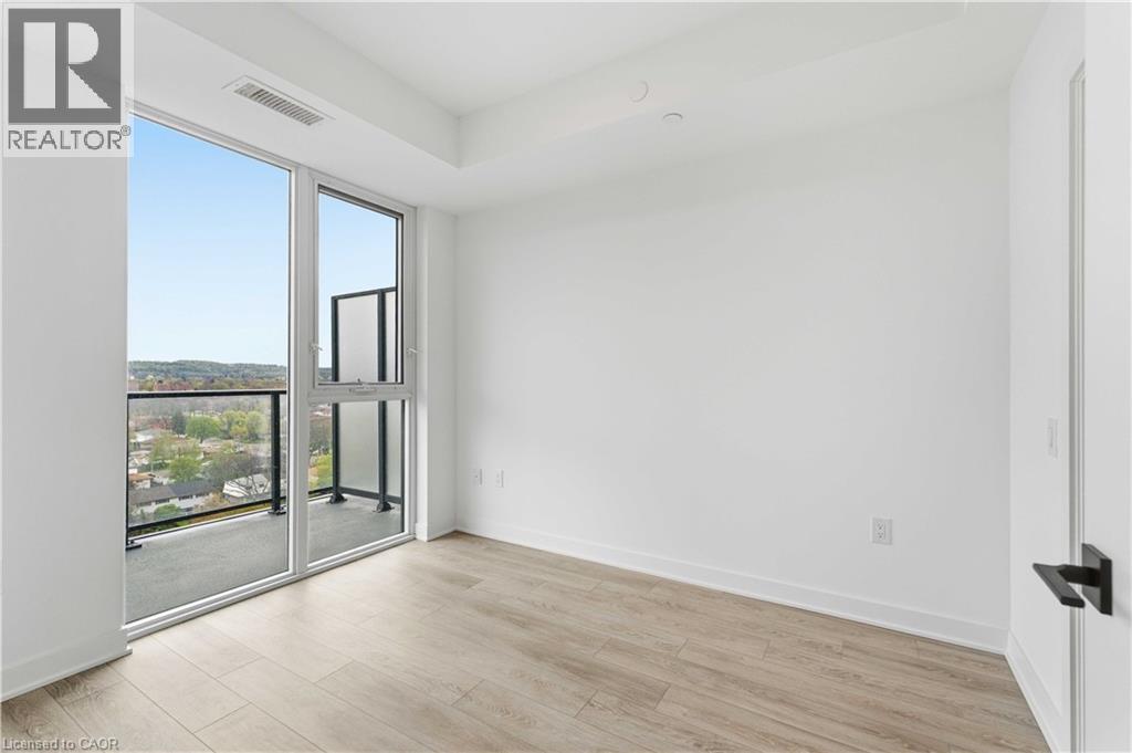 2782 Barton Street E Unit# 1017, Hamilton, ON - Indoor Photo Showing Other Room