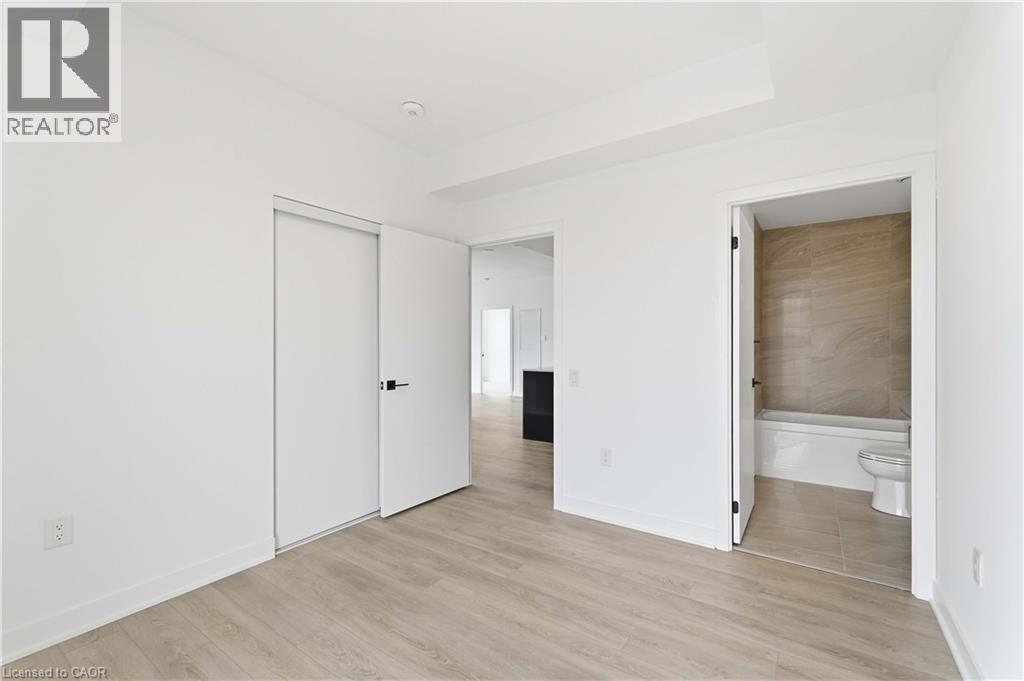 2782 Barton Street E Unit# 1017, Hamilton, ON - Indoor Photo Showing Other Room